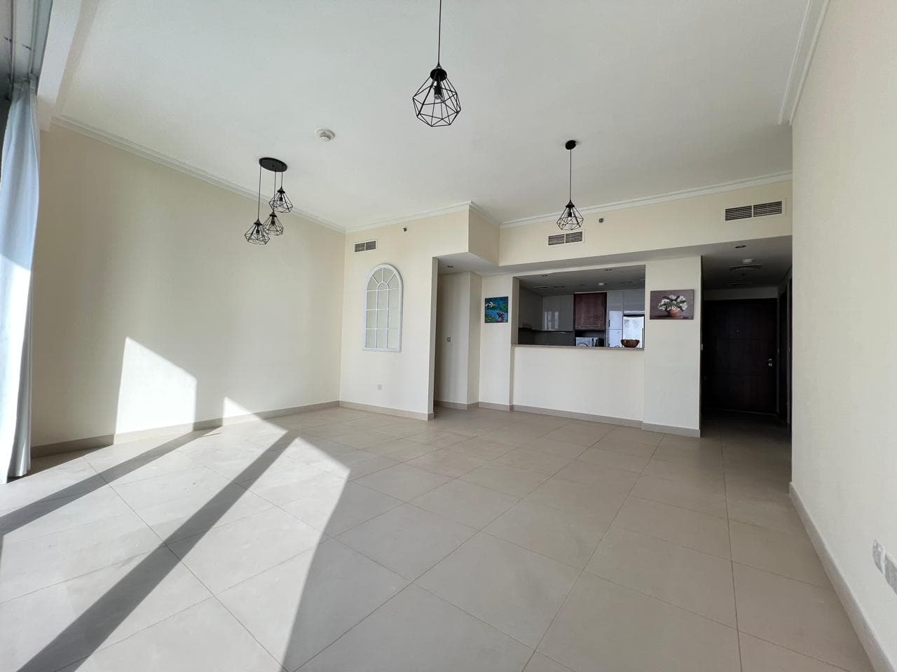 Burj Vista, Tower 1